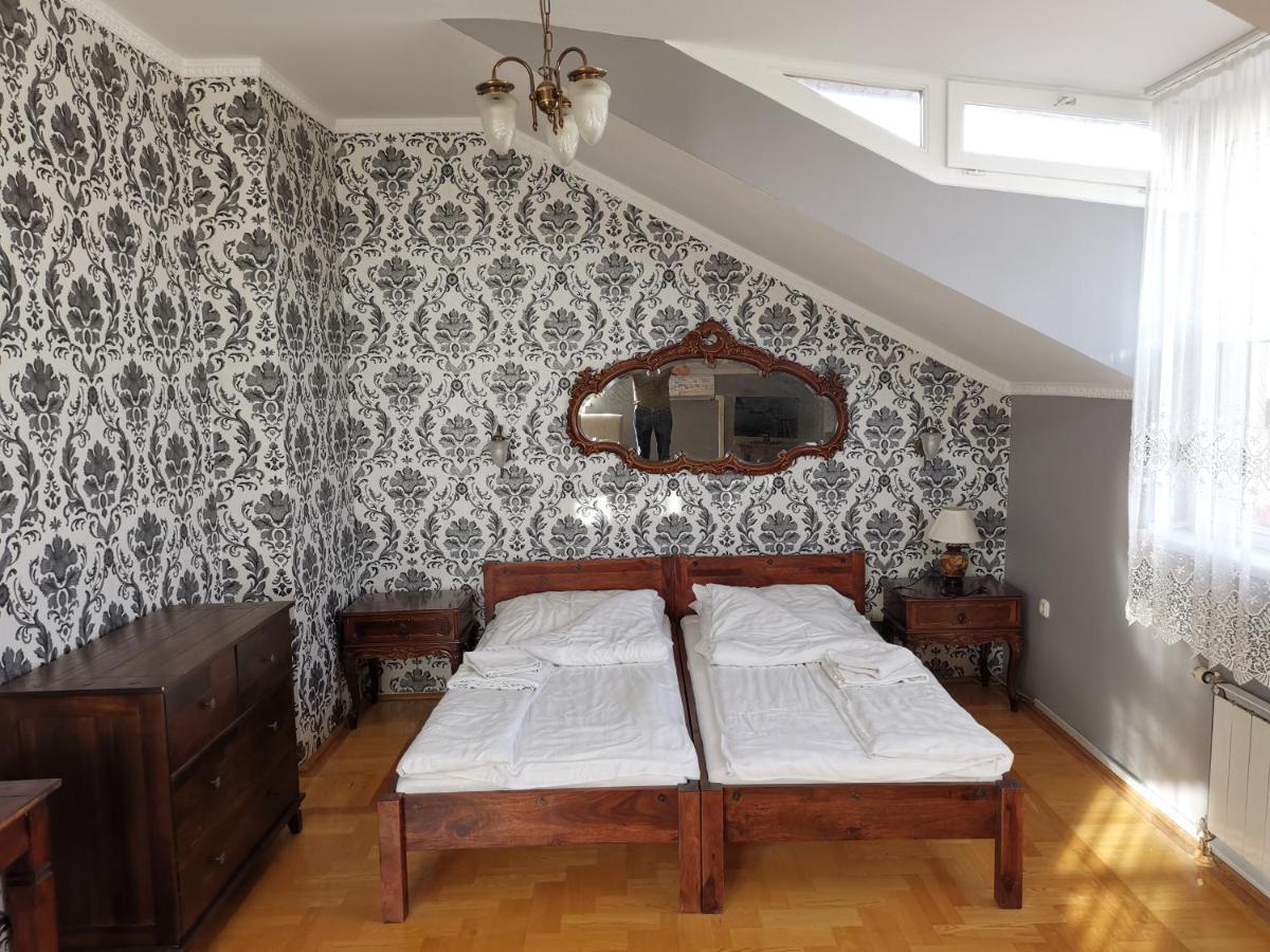 Villa Wellness Boedapest Buitenkant foto